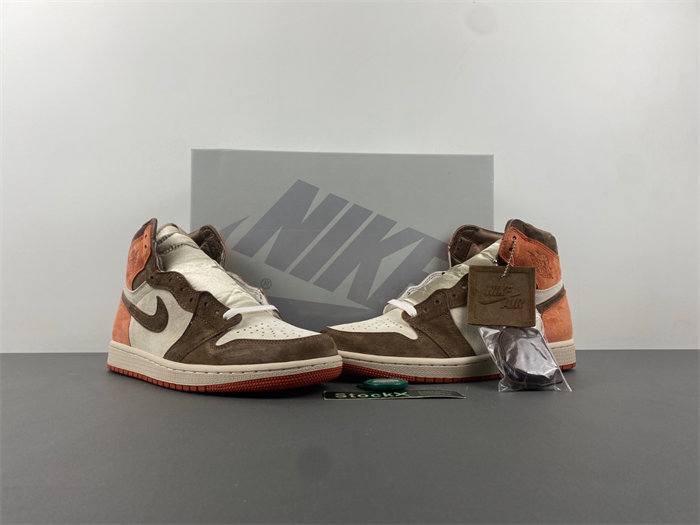 Air Jordan 1 High OG WMNS “Dusted Clay”   FQ2941-200