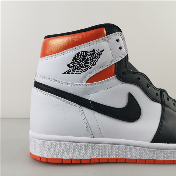 AIR JORDAN 1 ELECTRO ORANGE 555088-180