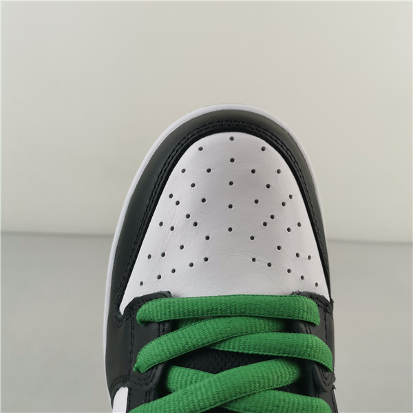 Nike SB Dunk Low Classic Green BQ6817-302