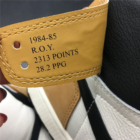 AIR JORDAN 1 RETRO HIGH ROOKIE OF THE YEAR 555088-700