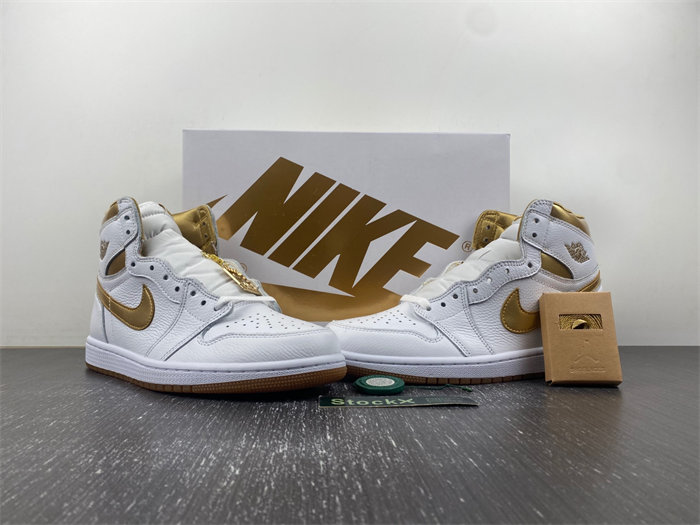 Jordan 1 Retro High OG Metallic Gold  FD2596-107