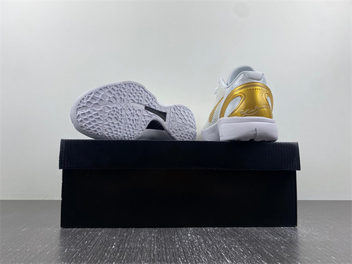 Zoom Kobe VI 429659-108