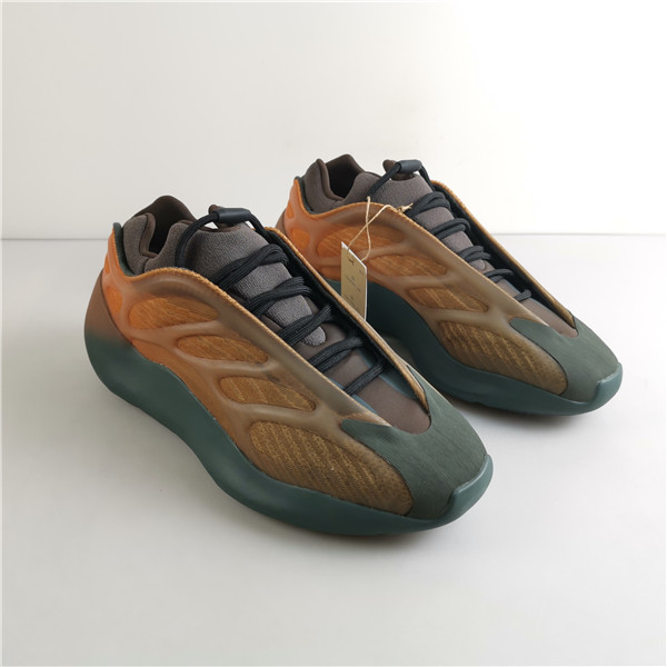 Ad*s yeezy 700 v3 gy4109