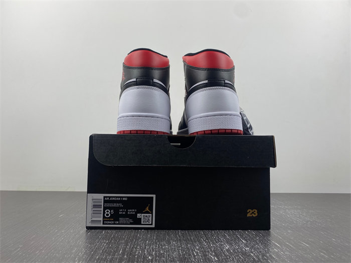 Jordan 1 Mid Gym Red Black Toe DQ8426-106