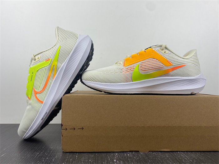 Nike Air Zoom Pegasus 40 Coconut Milk Lime DV3853-101