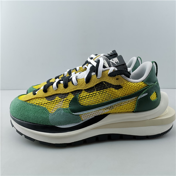 Sacai x Nike VaporWaffle  Tour Yellow CV1363-700