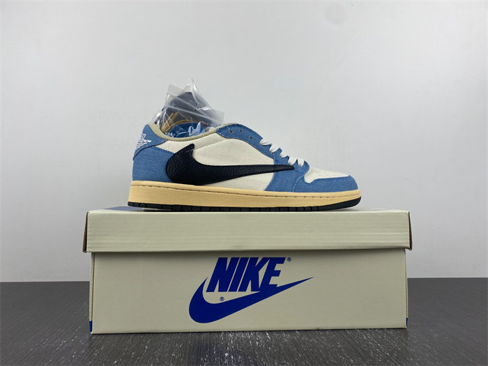 Travis Scott x Air Jordan 1 Low  DM7866-992