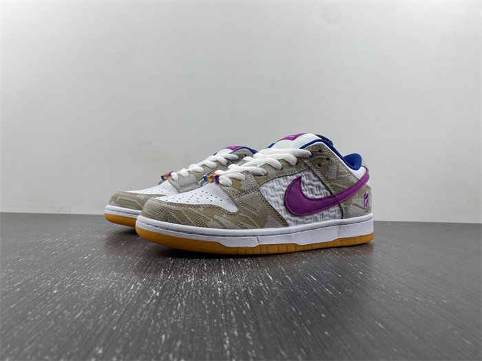 Rayssa Leal x Nike Dunk SB Low hua FZ5251-001