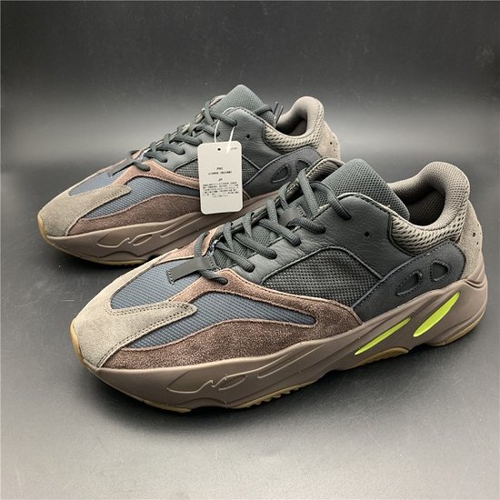 GOAT Yeezy 700 Wave Runner Mauve