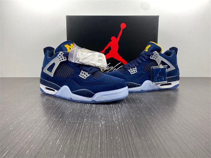 Air Jordan4  AJ4-1036660