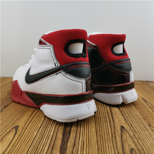 Kobe 1 Protro White Black Red AQ2728-102