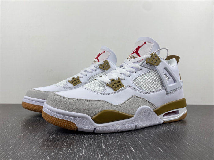 Nike SB x Air Jordan 4  DR5415-120