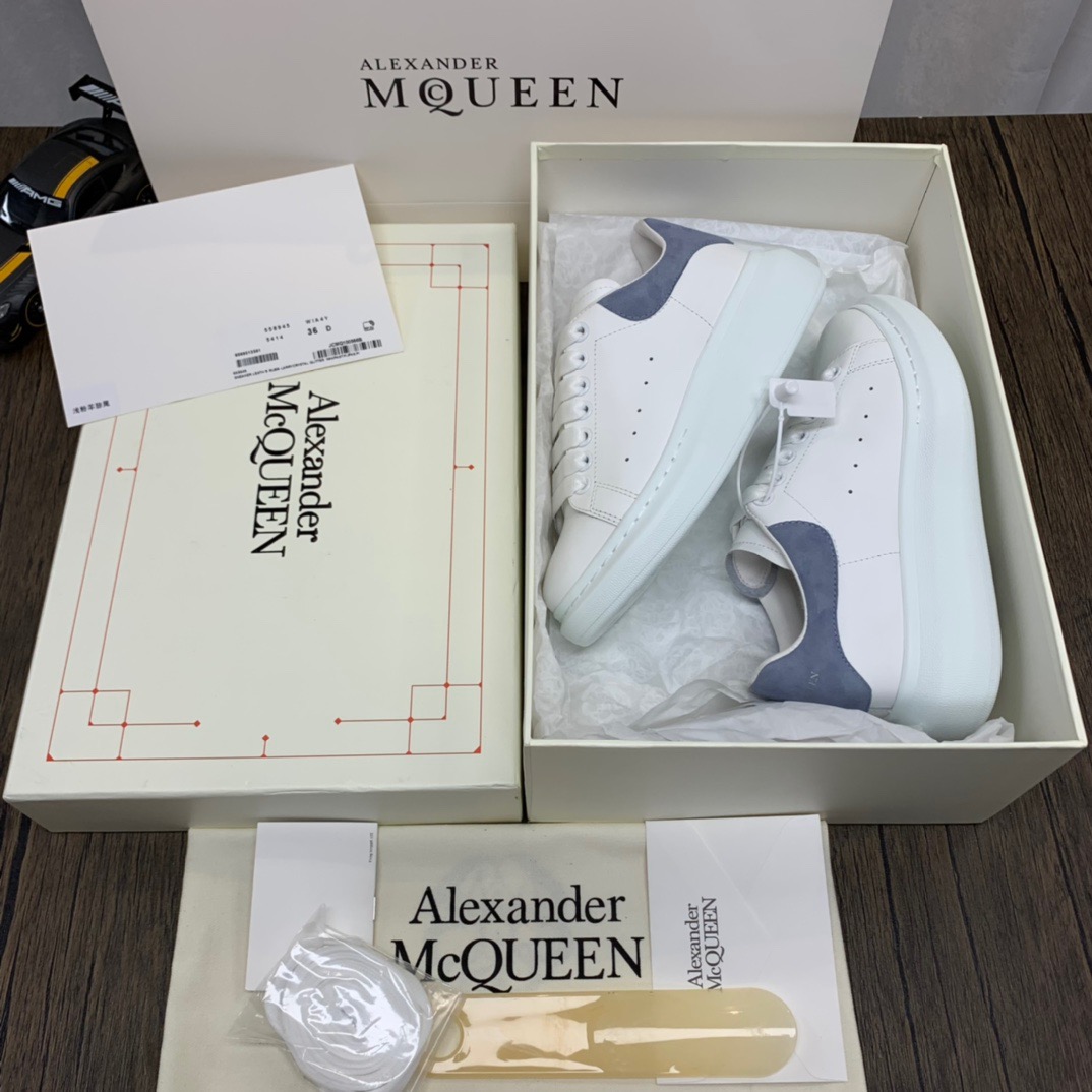 McQuen White Dream Blue 553770WHGP79048