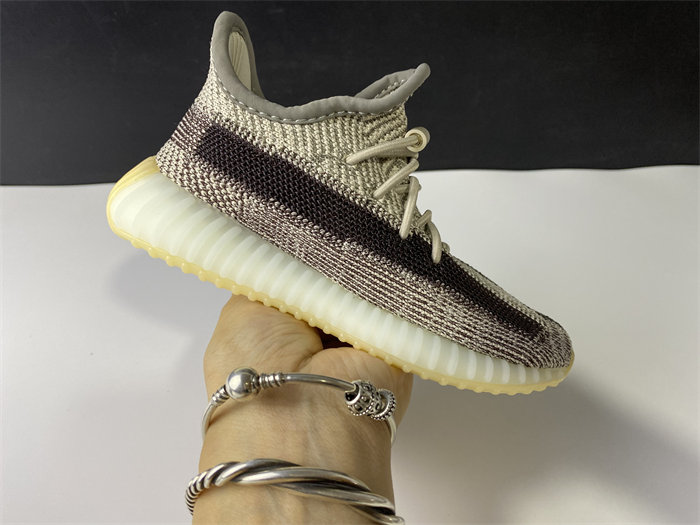 Ad*s yeezy boost 350 v2 zyon fz1284