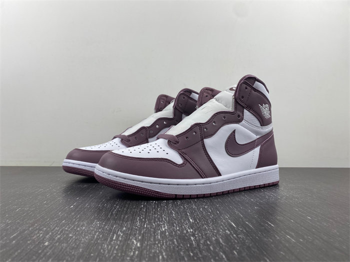 Jordan 1 Retro High OG Sky J Mauve DZ5485-105