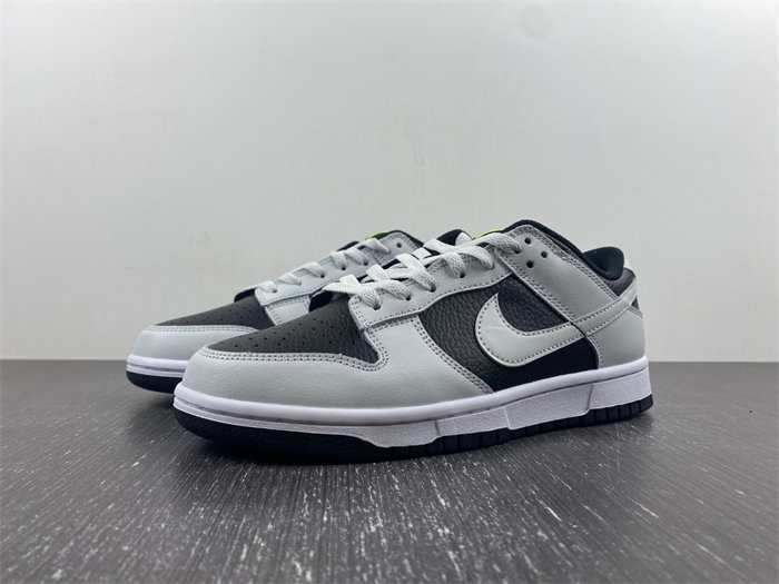 Nike Dunk Low “Reverse Panda” FD9756-001