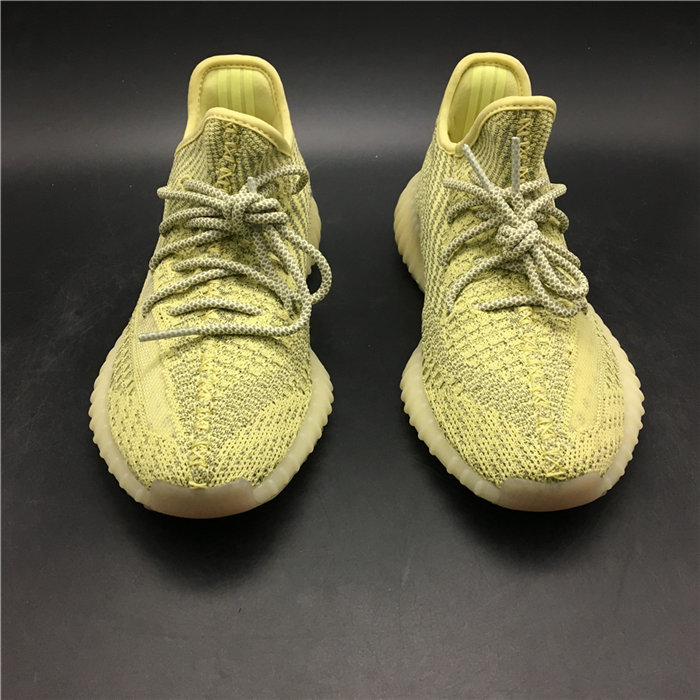 Ad*s yeezy boost 350 v2 antlia fv3255