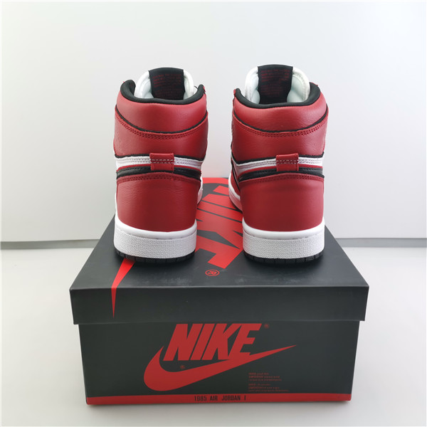 Air Jordan 1 Retro High OG 555088 129