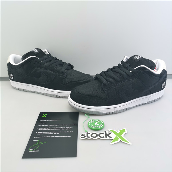 NIKE SB DUNK LOW BLACK WHITE CZ5127-001