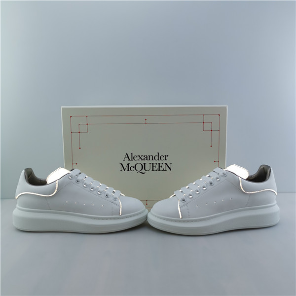 ALEXANDER MCQUEEN SNEAKERS