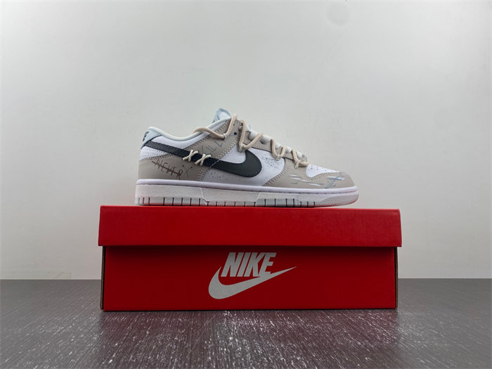 Nike Dunk Low DV0831-101