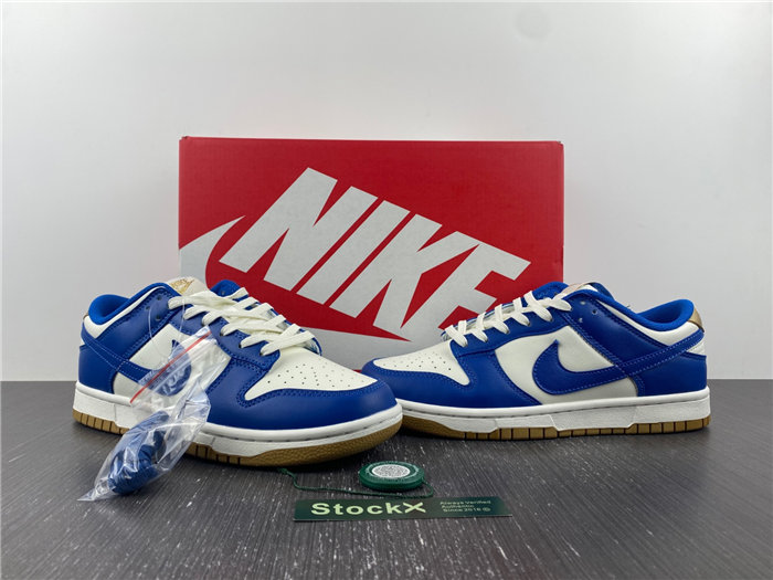 Nike Dunk Low Kansas City Royals FB7173-141