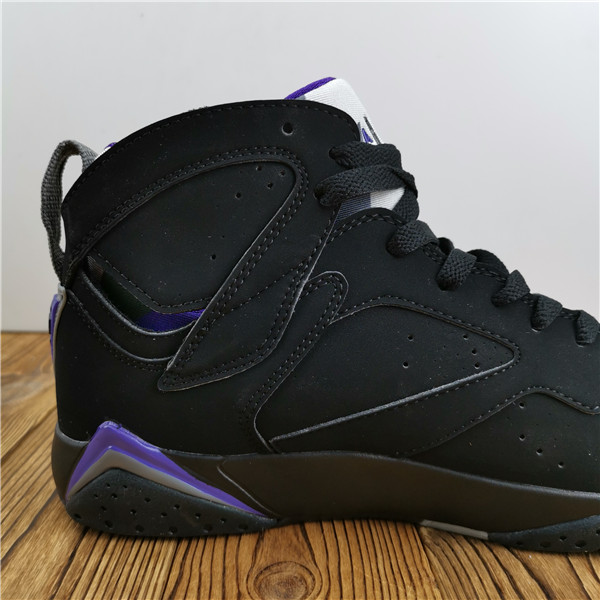 Air Jordan 7 Retro Ray Allen Bucks 304775-053