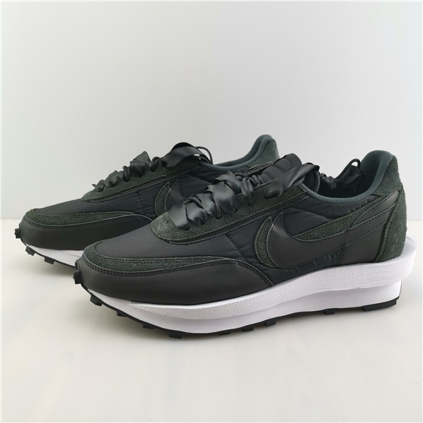 NIKE SACAI NIKE LDWAFFLE BLACK NYLON BV0073-002