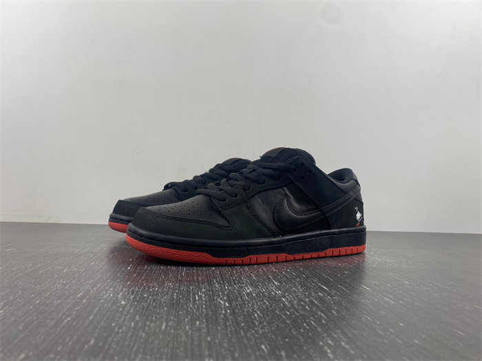 Nike Dunk SB Low TRD QS Pigeon 883232-008