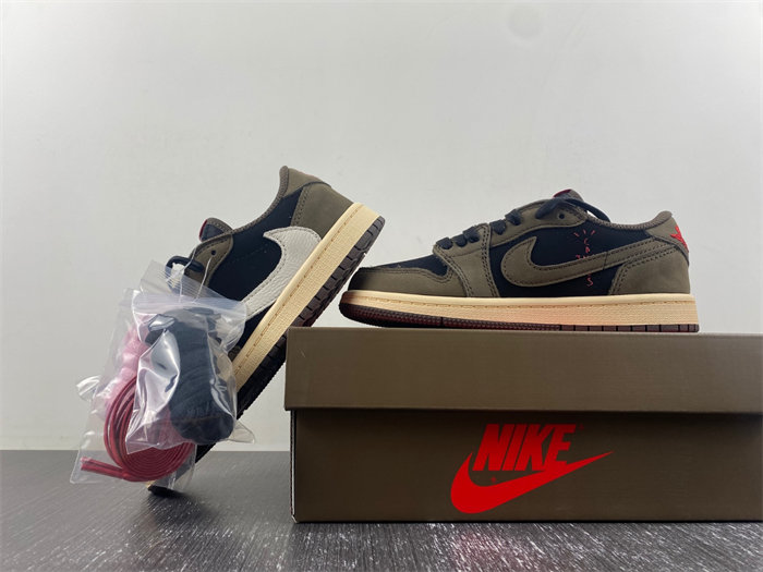 TRAVIS SCOTT X AIR JORDAN 1 LOW MOCHA CQ4277-001