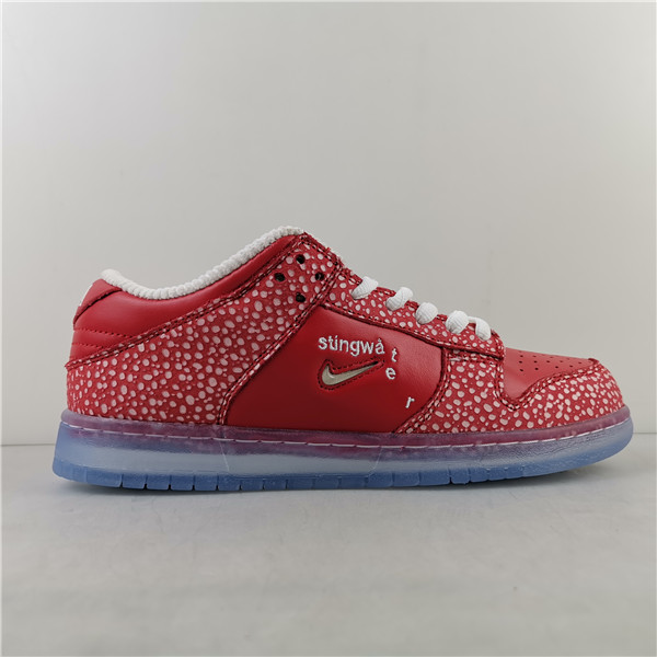 Nike Dunk SB Low Stingwater Magic Mushroom DH7650-600