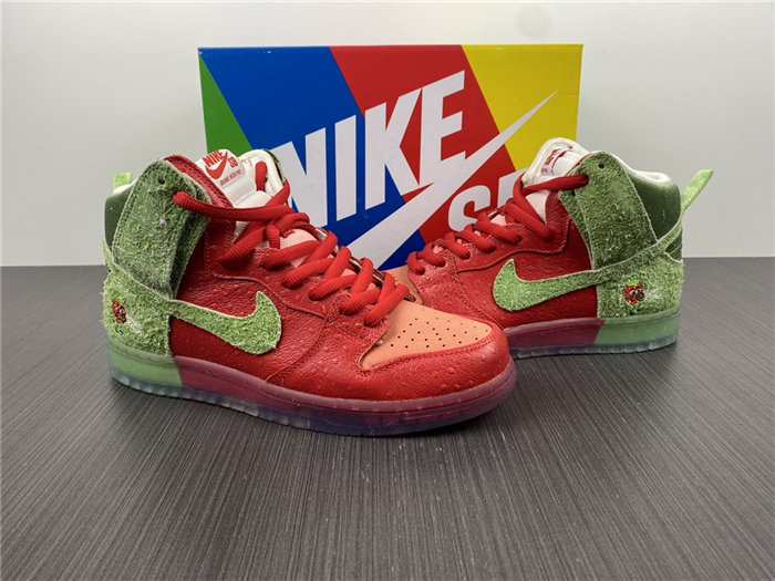 Dunk SB Nike SB Dunk High “Strawberry Cough" CW7093-600