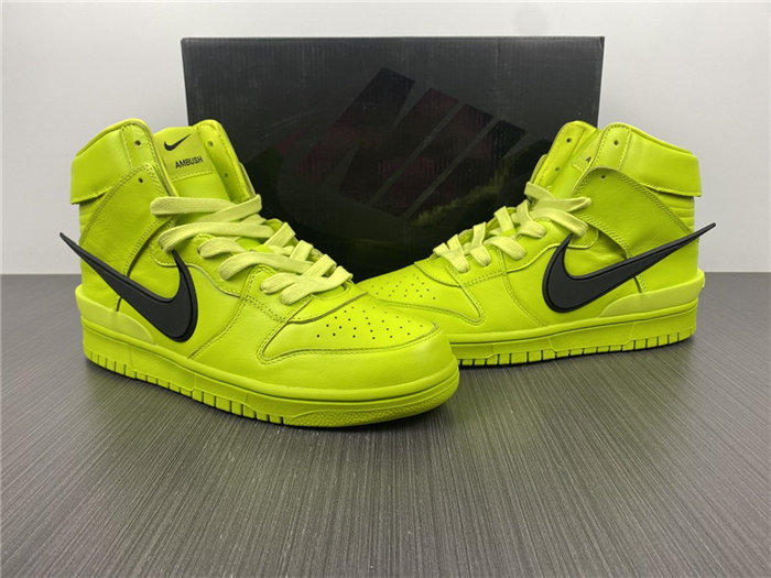 Dunk High x Ambush CU7544-300