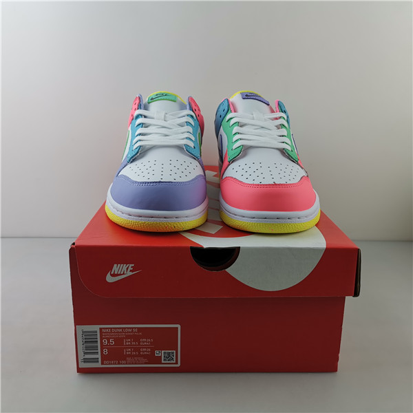 NIKE DUNK LOW SE WMNS