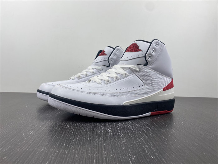 Air Jordan 2 OG “Chicago” DX2454-106