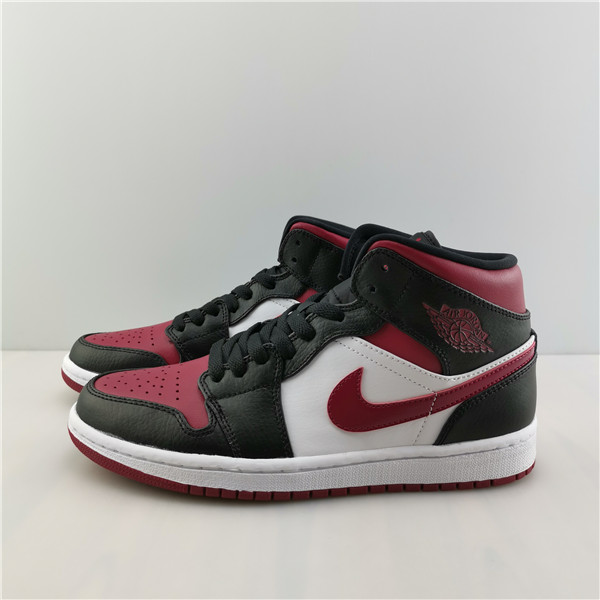 AIR JORDAN 1 MID RESEMBLES THE “BRED TOE” 554724-066