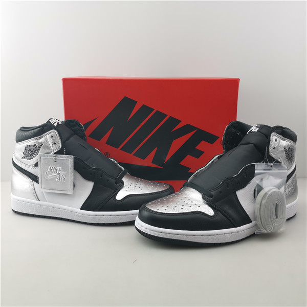 AIR JORDAN 1 RETRO HIGH OG SILVER TOE CD0461-001