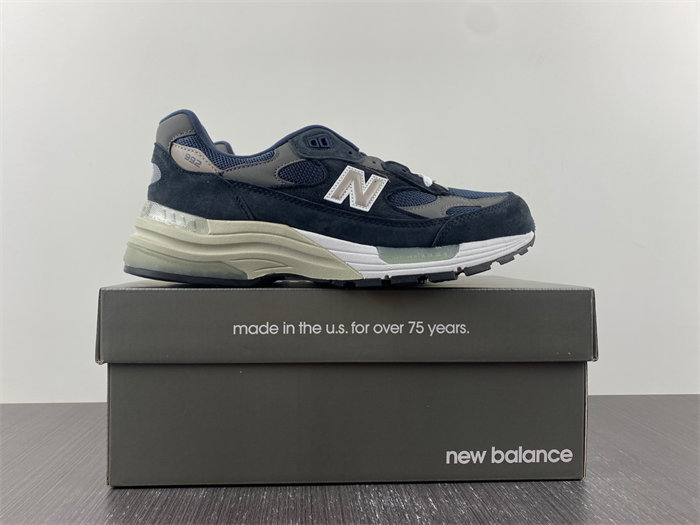 New Balance 992 Navy Grey M992GG