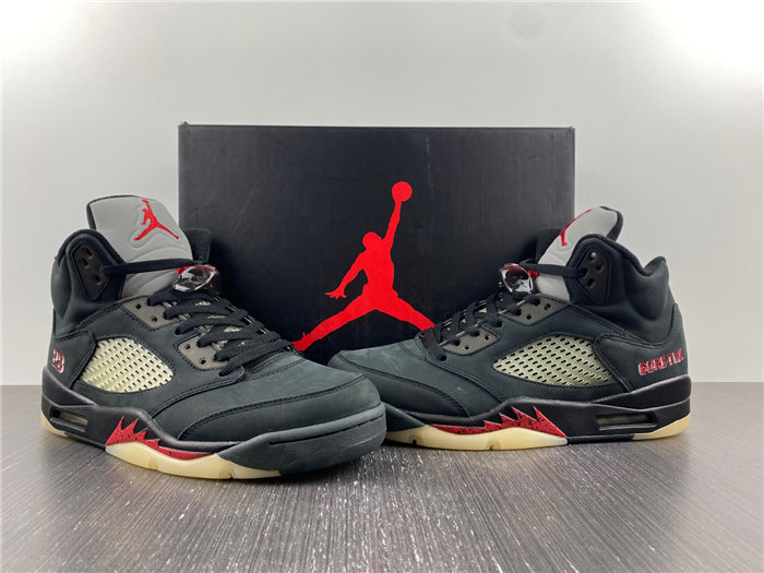 Jordan 5 Retro Gore-Tex Off-Noir  DR0092-001