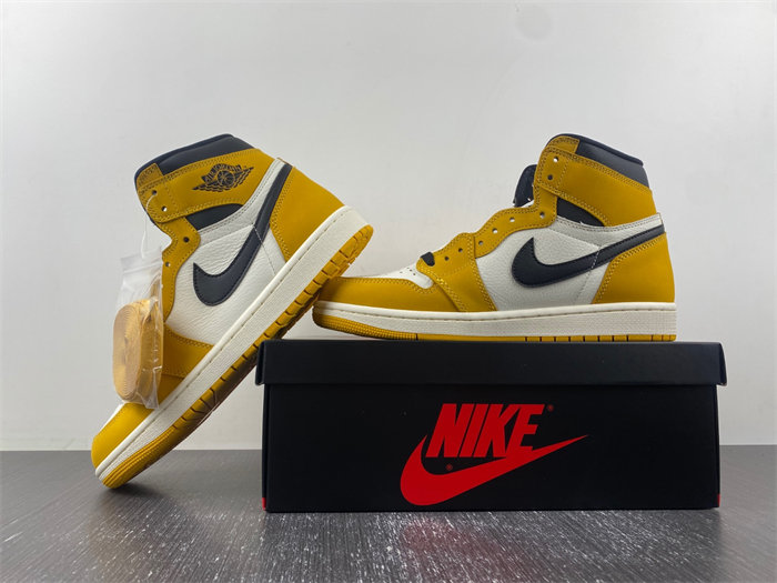 Air Jordan 1 High OG “Yellow Ochre” DZ5485-701