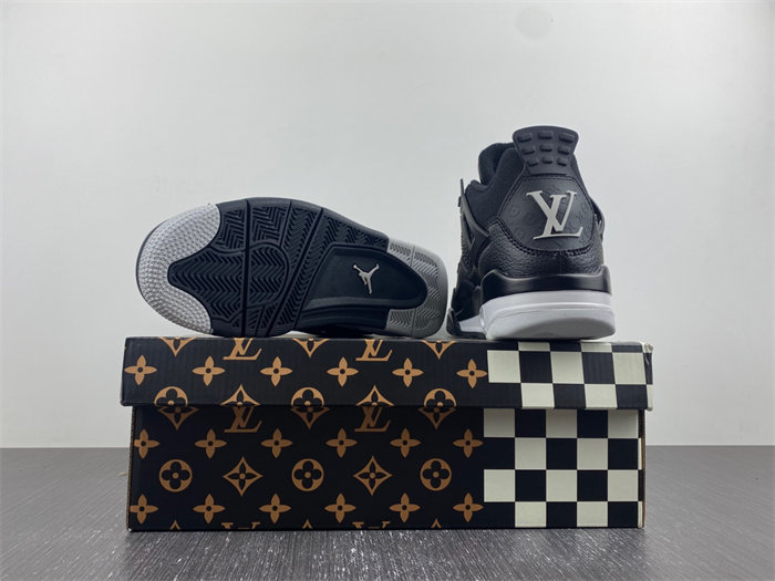 Air Jordan 4 *LV LV6927-001