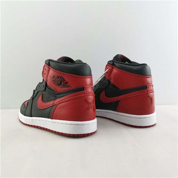 AIR JORDAN 1 RETRO HIGH BAN “BANNED” 2011  432001-001