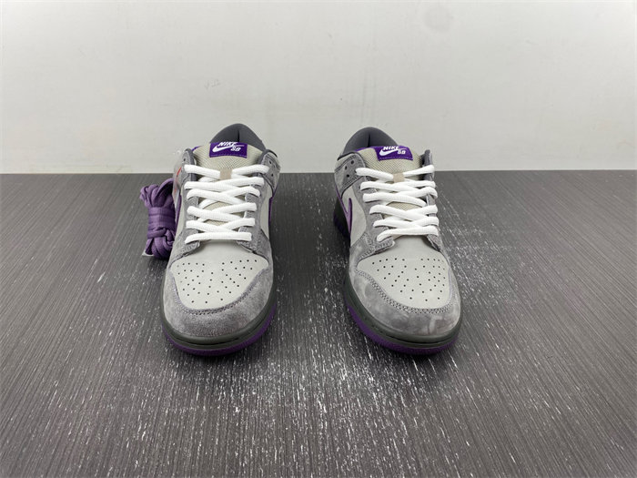 Dunk SB Low Purple Pigeon 304292-051