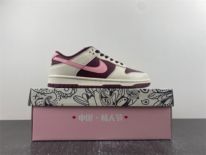 Nike Dunk Low “Valentine’s Day” DR9705-100