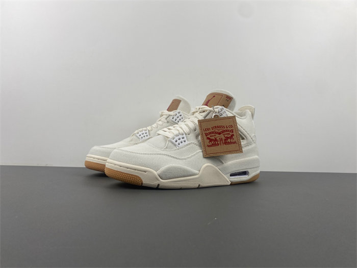 Air Jordan 4 Levi’s x Air Jordan 4 “White”   AO2571-100