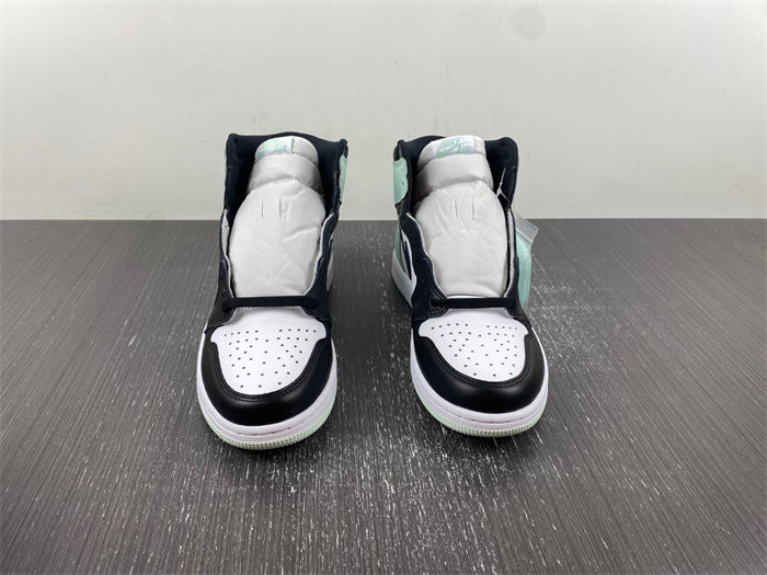 Jordan 1 Retro High Igloo 861428-100