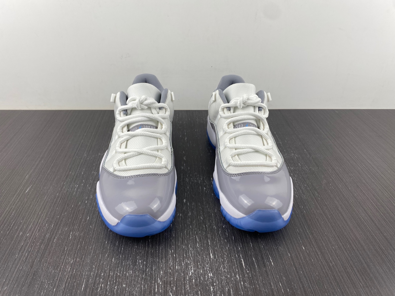 Air Jordan 11 Low “Cement Grey” AV2187-140