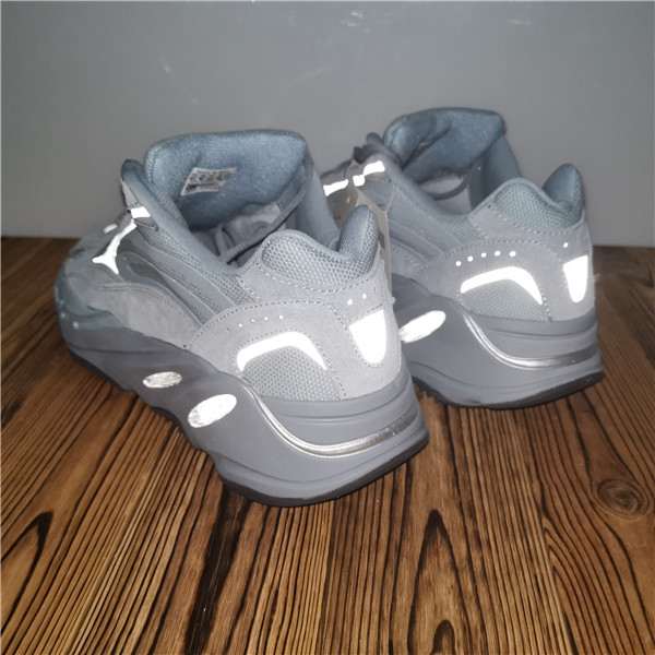 BLUE YEEZY BOOST 700 SNEAKERS