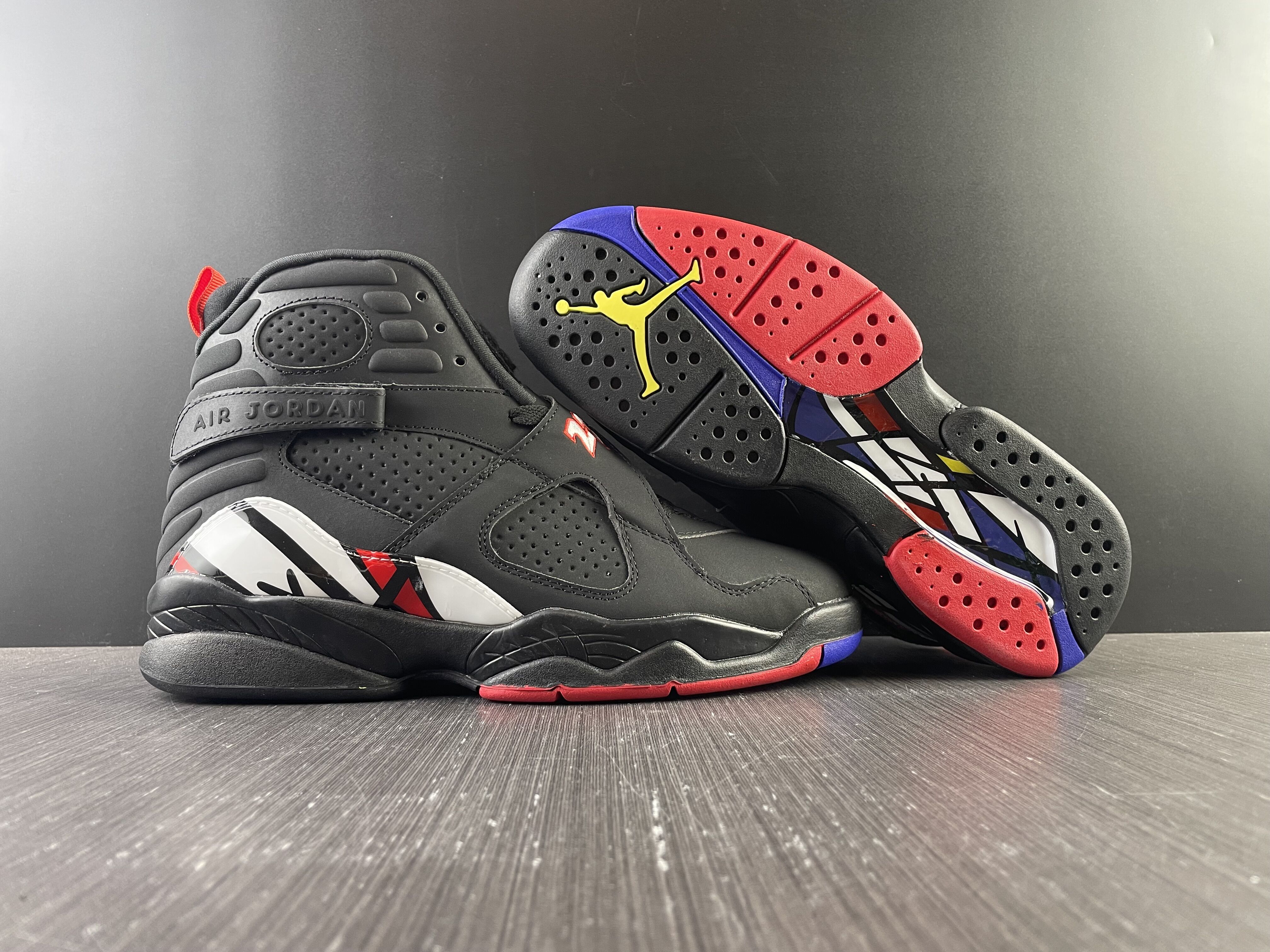 Jordan 8 Retro Playoffs  305381-061