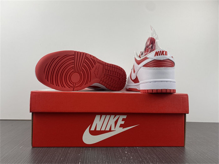 Nike Dunk Low Championship Red DD1391-600.